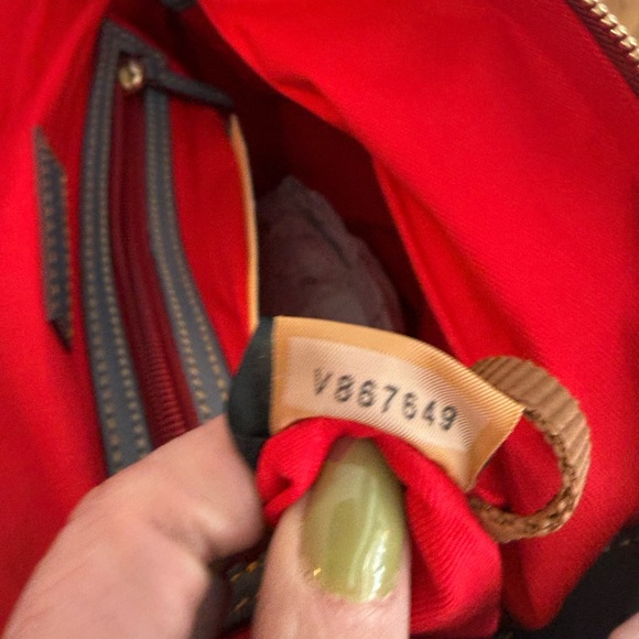 Dooney and Bourke Florentine Dillen double pocket satchel/tote - Picture 7 of 7